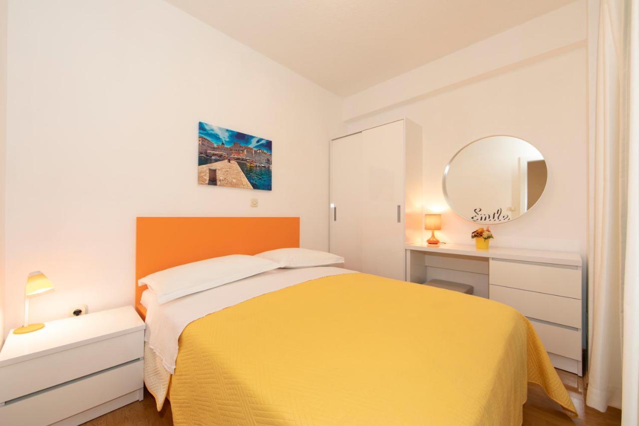 Apartments Milana 2 Tucepi Ngoại thất bức ảnh