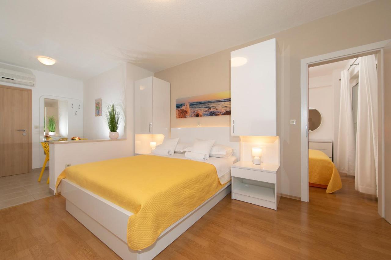 Apartments Milana 2 Tucepi Ngoại thất bức ảnh