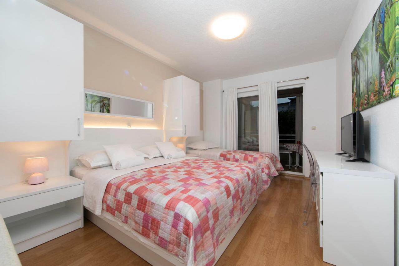 Apartments Milana 2 Tucepi Ngoại thất bức ảnh