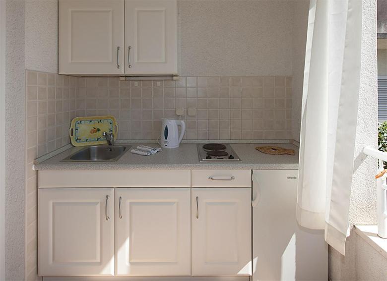 Apartments Milana 2 Tucepi Ngoại thất bức ảnh