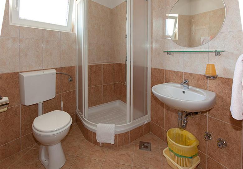 Apartments Milana 2 Tucepi Ngoại thất bức ảnh