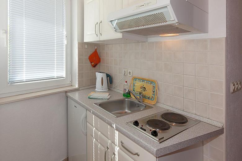 Apartments Milana 2 Tucepi Ngoại thất bức ảnh