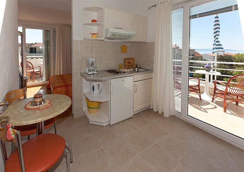 Apartments Milana 2 Tucepi Ngoại thất bức ảnh
