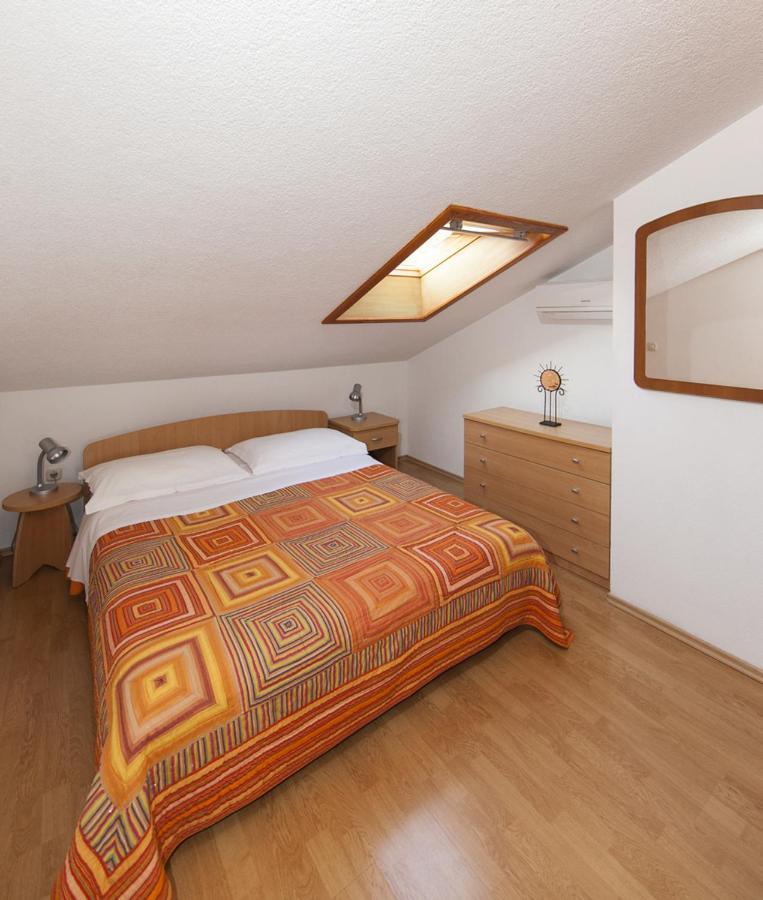 Apartments Milana 2 Tucepi Ngoại thất bức ảnh